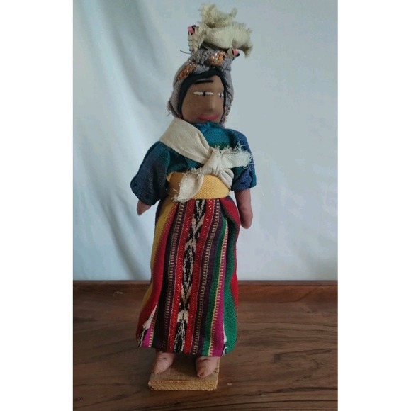 VTG Traditional Peruvian Cloth Doll - Picture 1 of 5